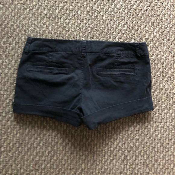 ❤️3/$30 AEO navy blue shorts - Picture 2 of 4